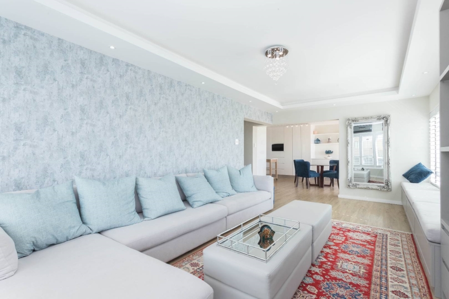To Let 3 Bedroom Property for Rent in Mouille Point Western Cape